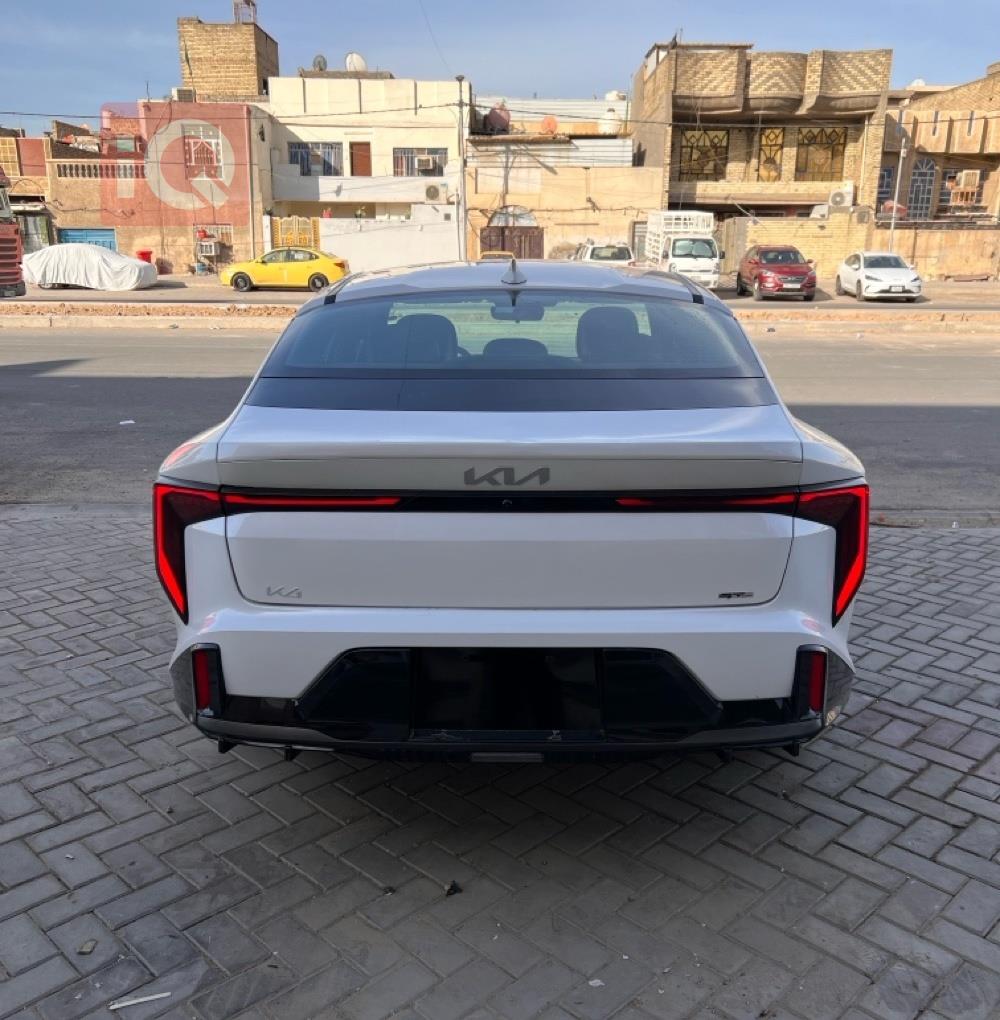 كيا K4